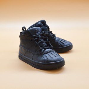 Nike ACG Woodside 2 High Top Kids Size 9 - Worn Once